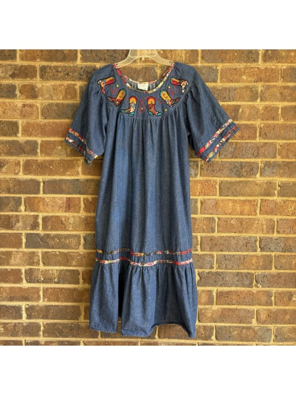 VTG 1980s Appel Denim Caftan Dress embroidered Cowboy Boot Appliqué Size S READ
